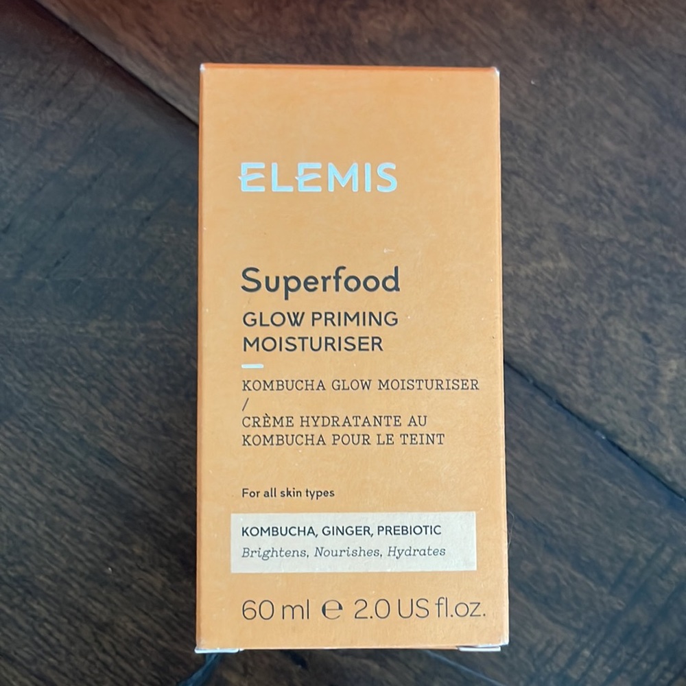 Elemis Superfood Glow Priming Moisturiser